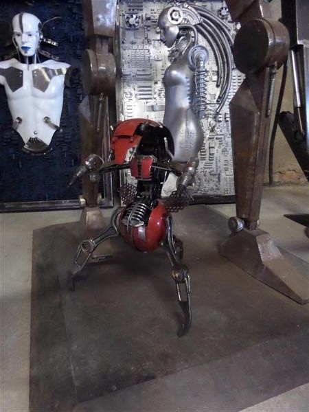 fabryka robotow (1)